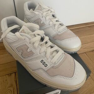 Sneakers | New Balance 550